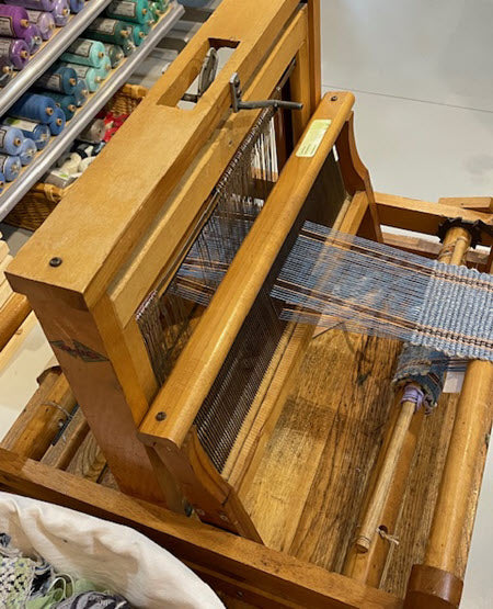 Used Looms and accessories.