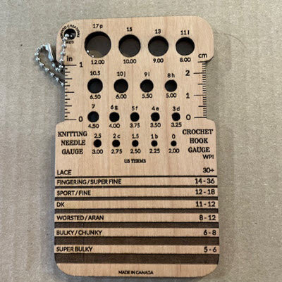 Knitting Needle / Crochet Hook Combo Gauge